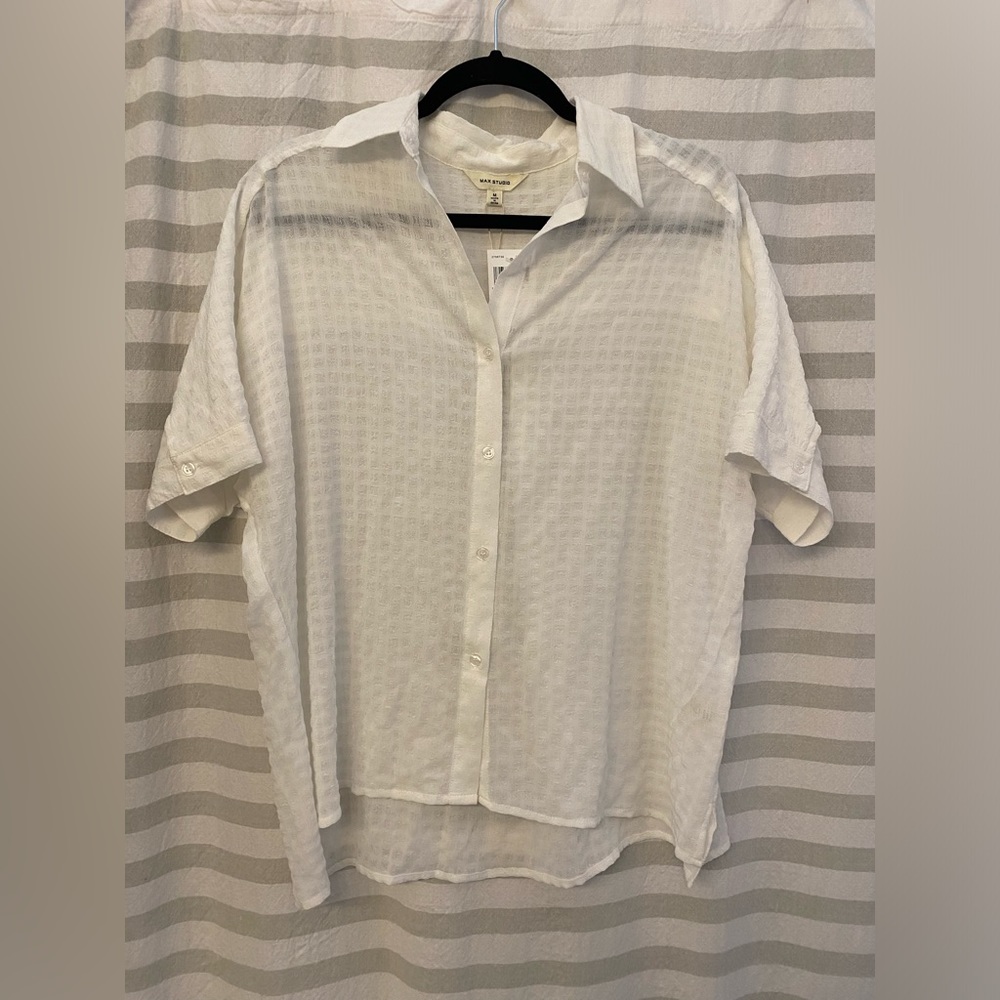 NWT white button down Sz m max studio